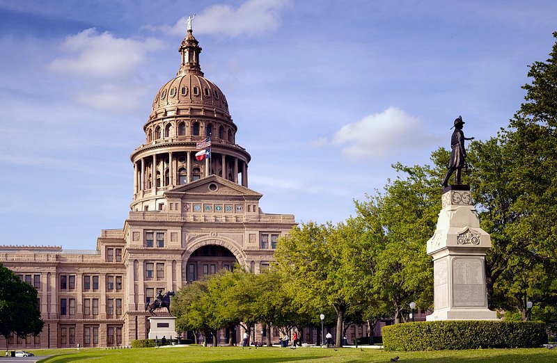 South Dakota Legislature Advances Gender Definition Bill Amid Controversy